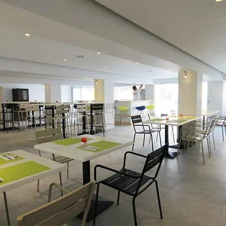 公寓式酒店 芙洛拉玛利亚酒店 圣纳帕